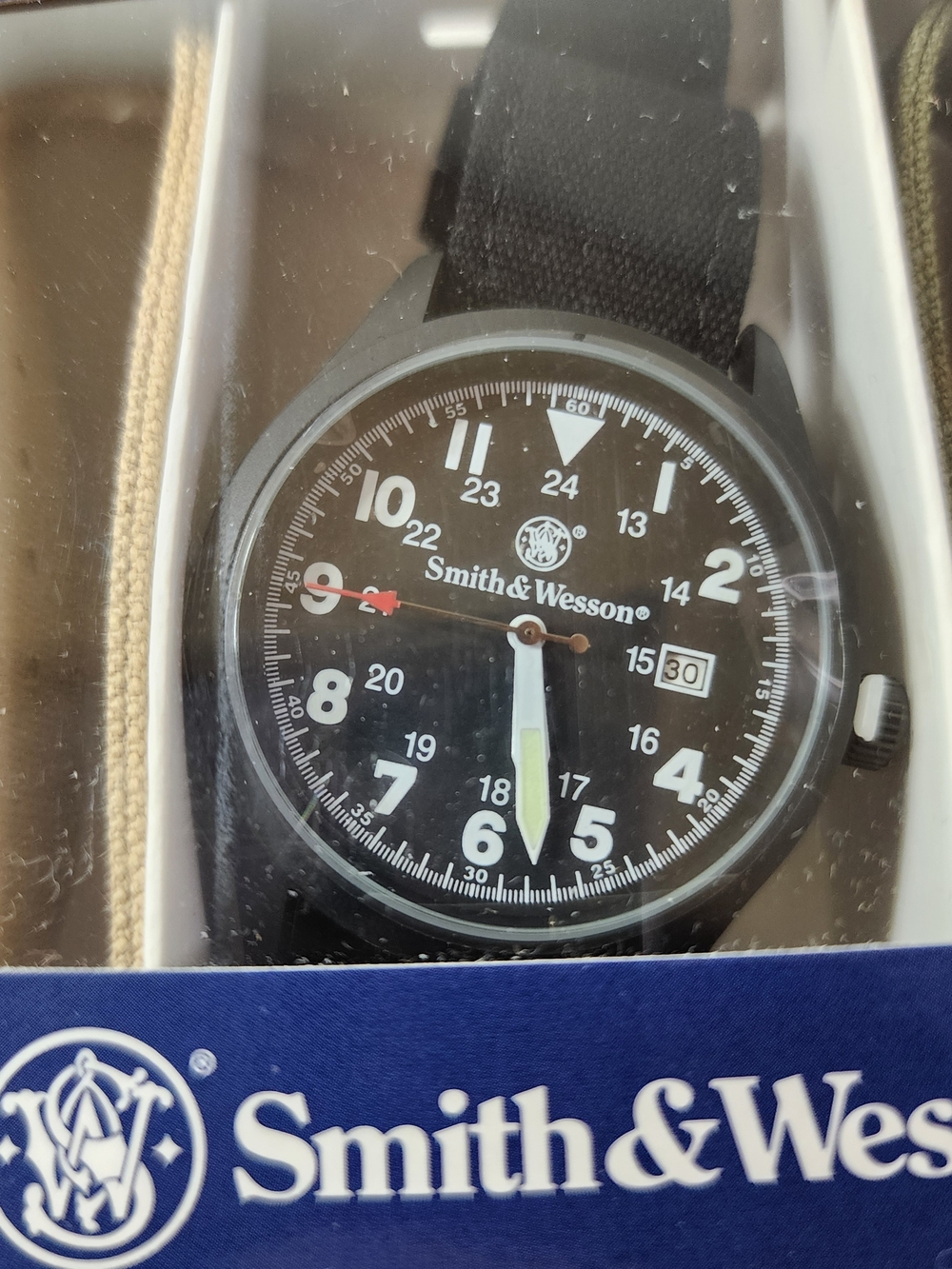Watch Smith & Wesson Black Field Military Watch with 3 Bands New In Box